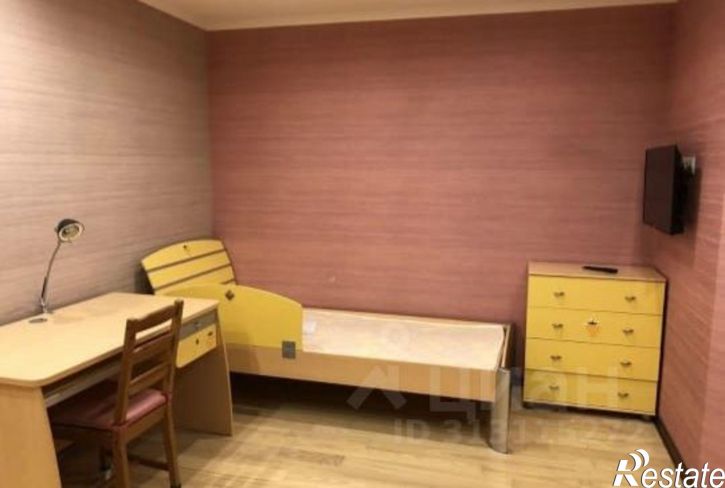 3-комн квартира улица Циолковского, 5,  д. 5