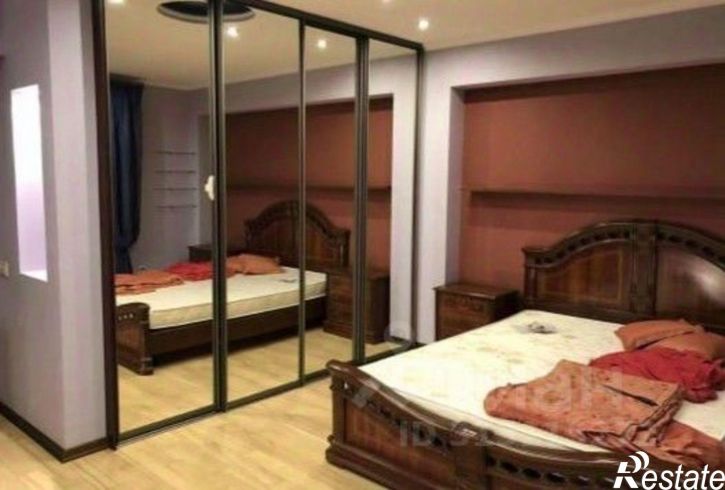 3-комн квартира улица Циолковского, 5,  д. 5