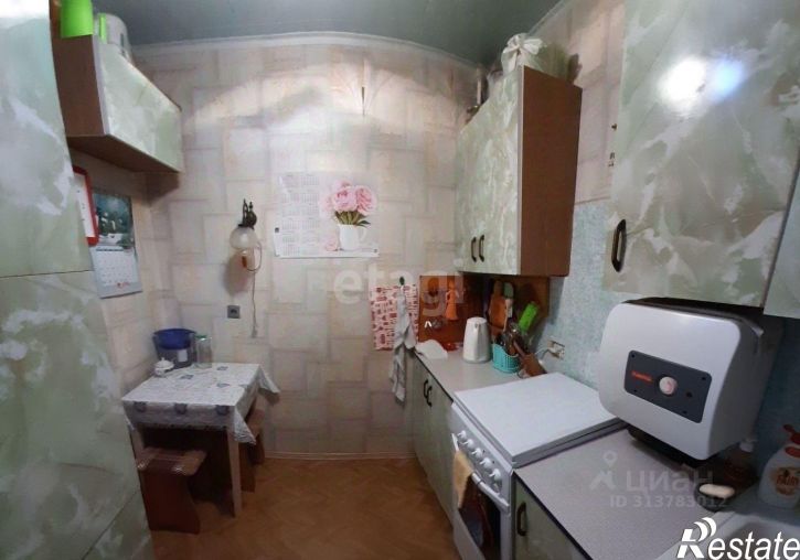 2-комн квартира улица Гурьянова, 10 к2,  д. 10 к2