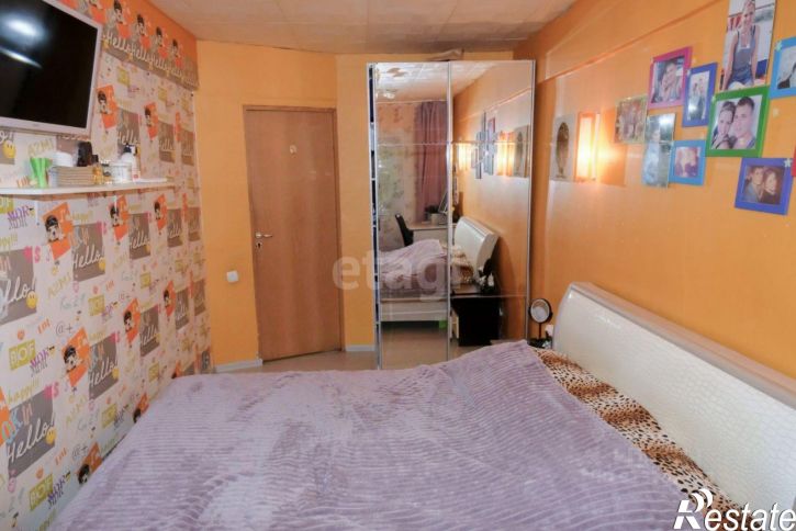 3-комн квартира улица Болотникова, 4,  д. 4