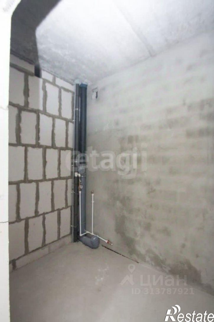 2-комн квартира улица Белые росы, 3,  д. 3