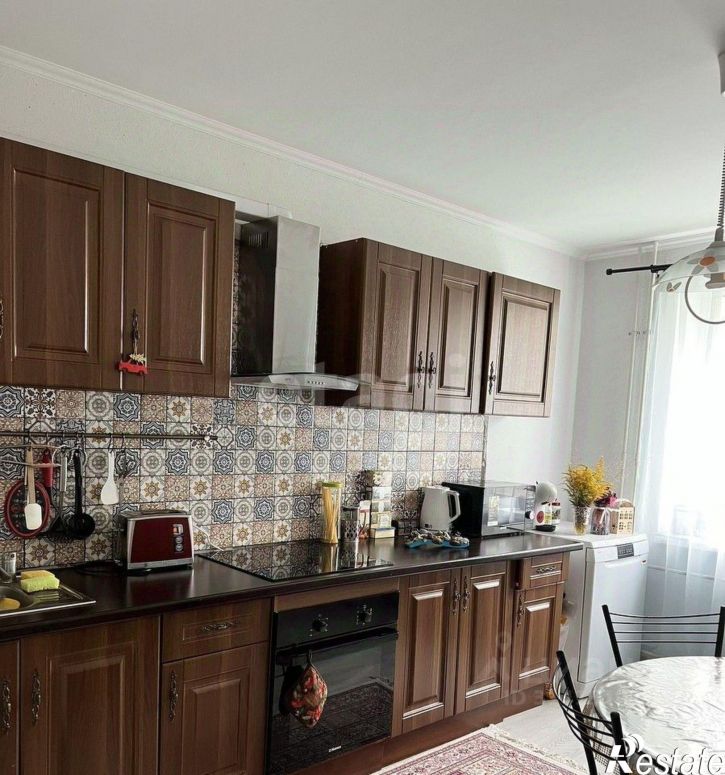 2-комн квартира улица Петра Тарасова, 39,  д. 39