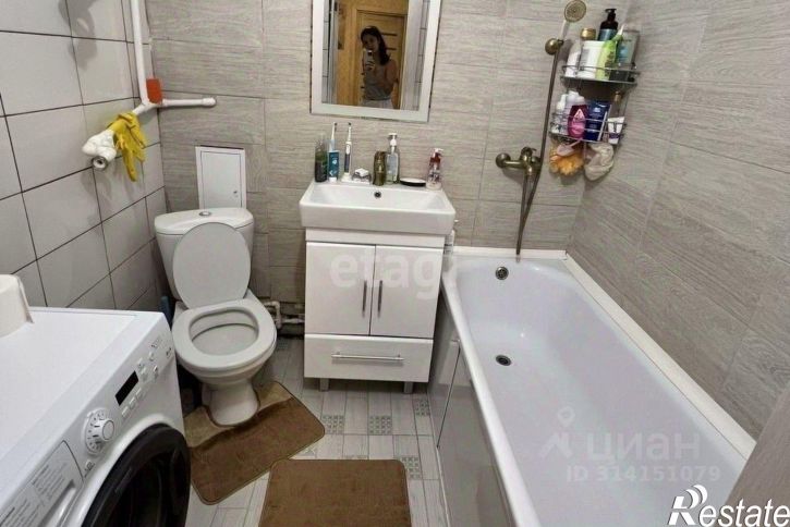 2-комн квартира улица Петра Тарасова, 39,  д. 39