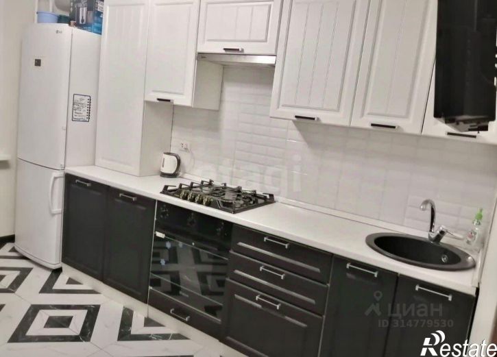 2-комн квартира улица Братьев Луканиных, 9,  д. 9