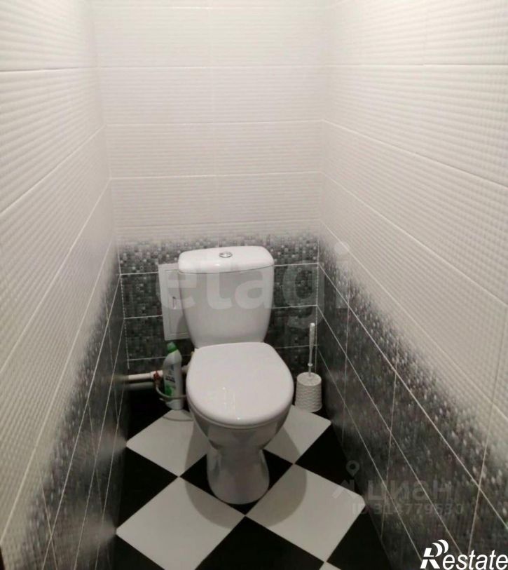 2-комн квартира улица Братьев Луканиных, 9,  д. 9