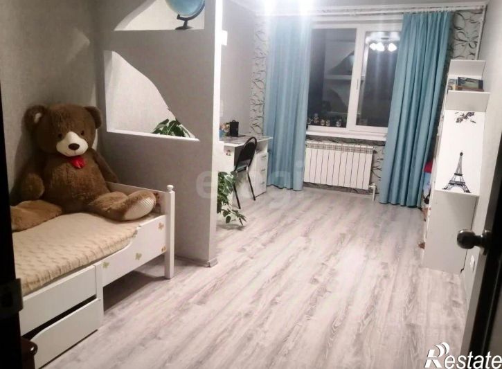 2-комн квартира улица Братьев Луканиных, 9,  д. 9