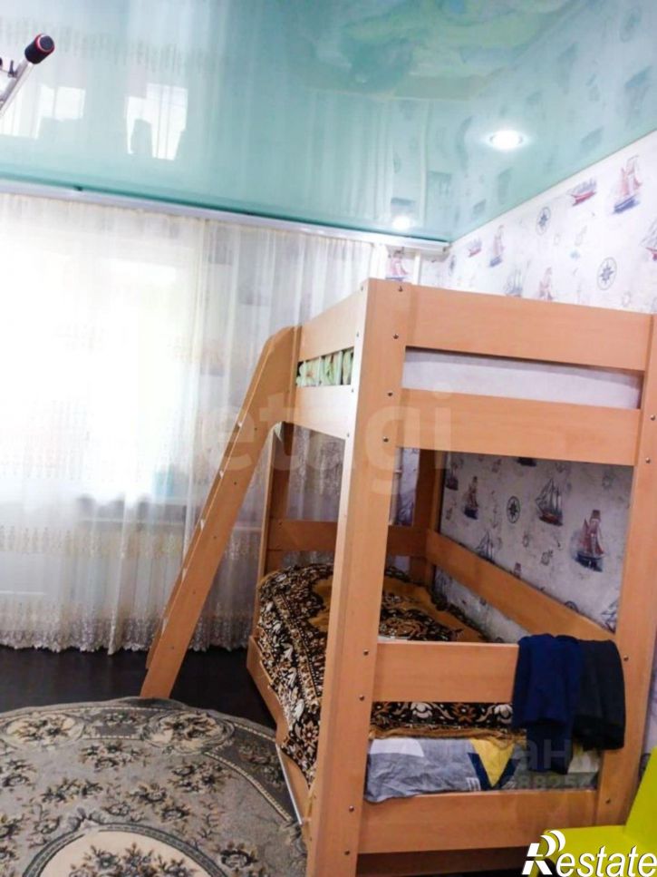 4-комн квартира улица Калужского Ополчения, 9,  д. 9