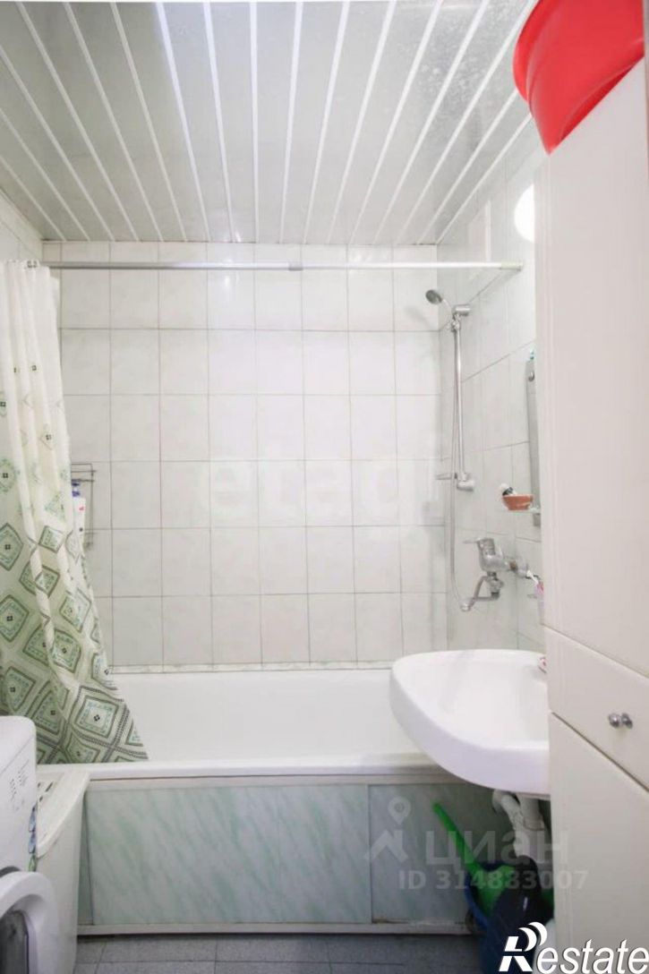 4-комн квартира улица 65 лет Победы, 31,  д. 31