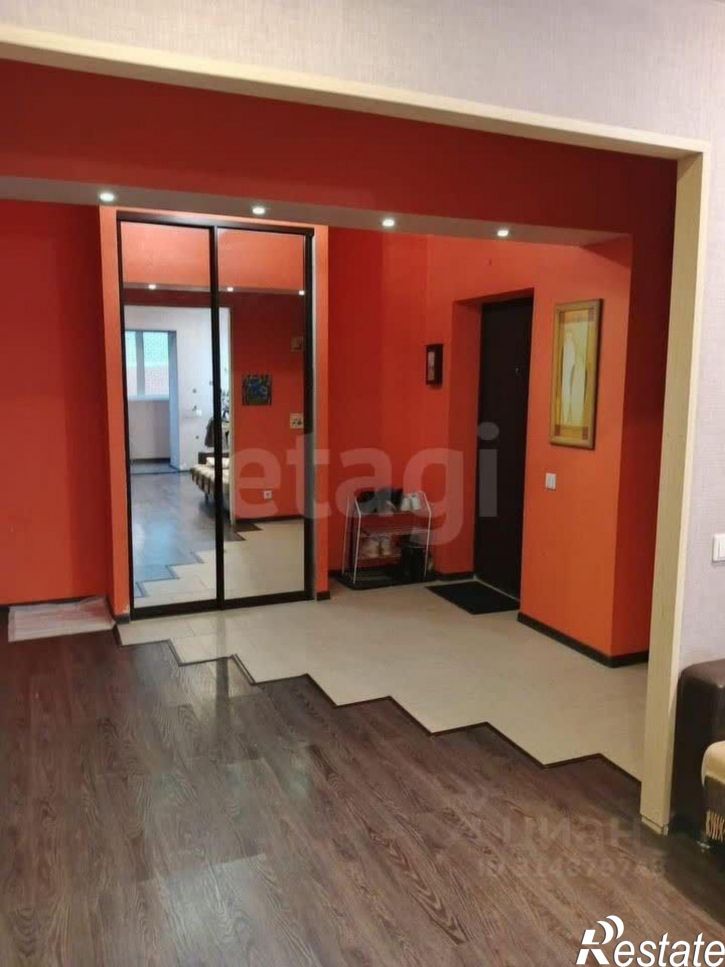 3-комн квартира улица Георгия Димитрова, 16,  д. 16