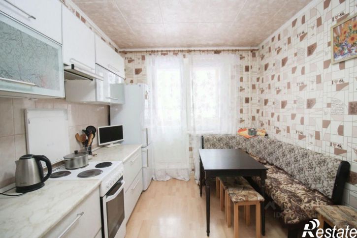 4-комн квартира улица 65 лет Победы, 31,  д. 31