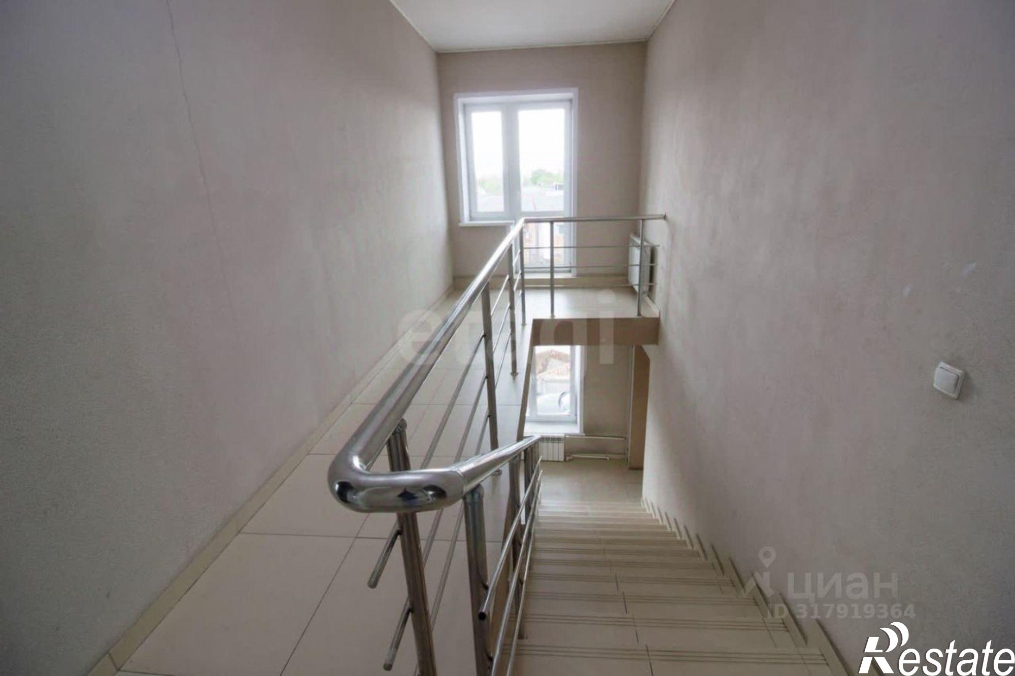 Сдать офис, помещение под офис за 10 000 рублей на Зерновая улица, 22А