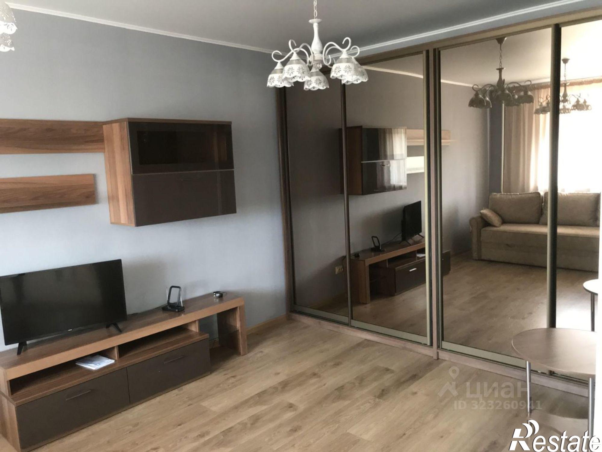 Сдать квартиру за 35 000 рублей на переулок Суворова, 5