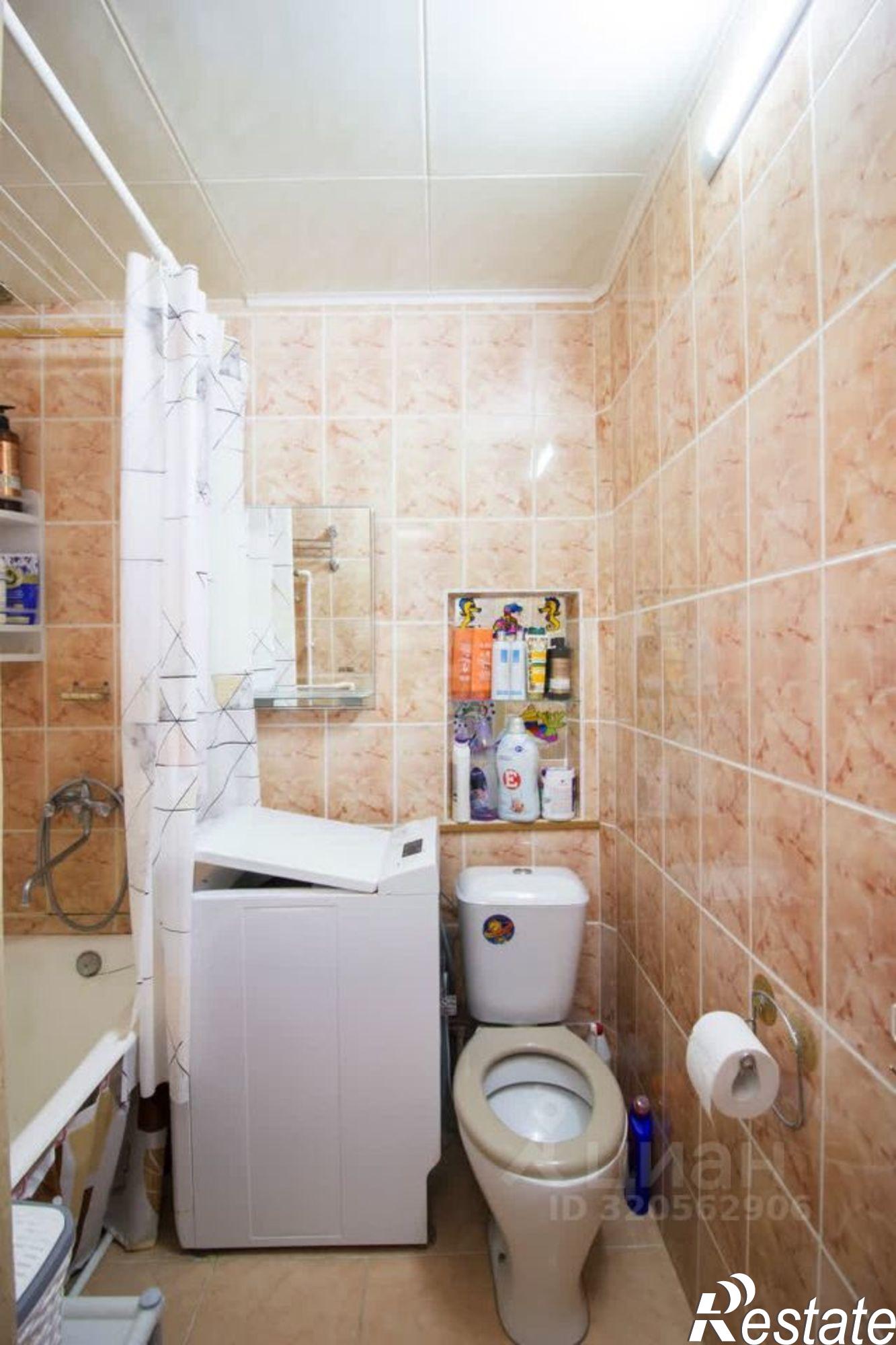 Купить квартиру за 2 300 000 рублей на Привокзальная улица, 11