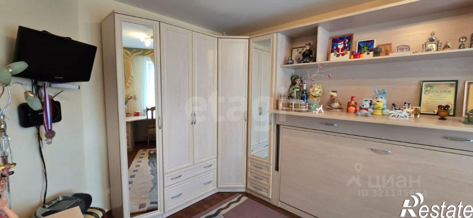 Купить квартиру за 16 000 000 рублей на улица Суворова, 111/21