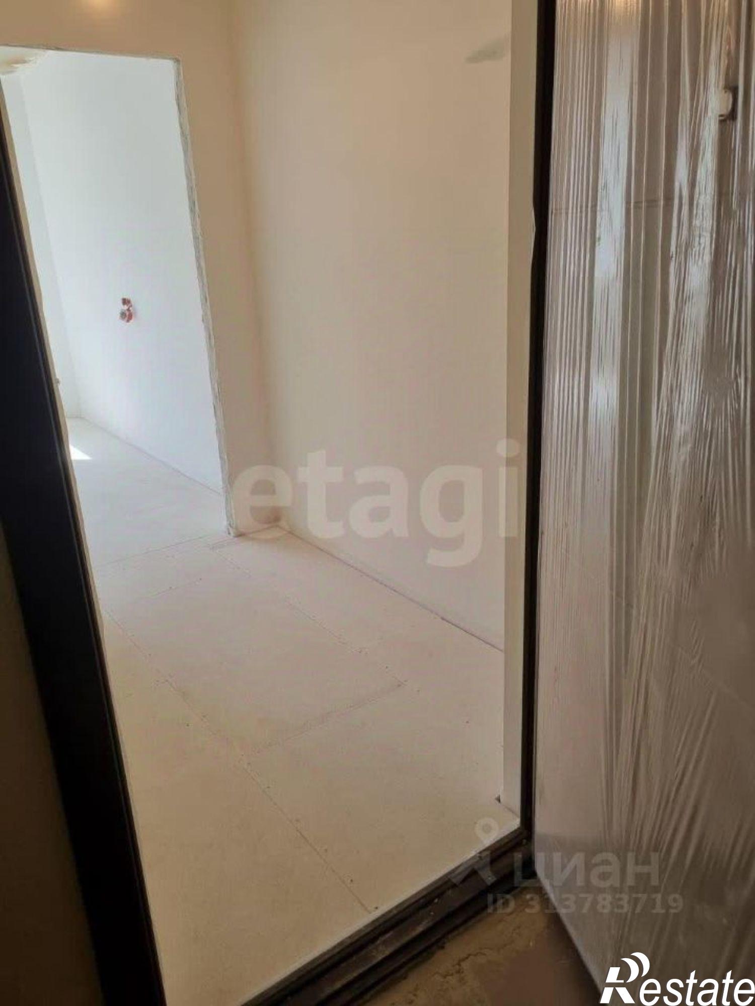 Купить квартиру за 2 700 000 рублей на Хрустальная улица, 44 к3