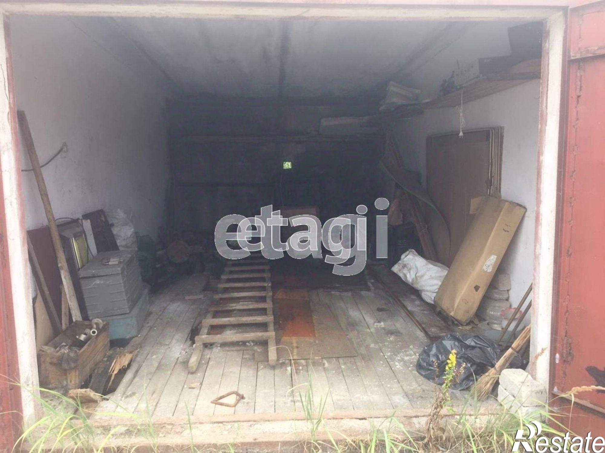 Купить гараж, место в паркинге за 394 380 рублей на Промышленная улица, 1