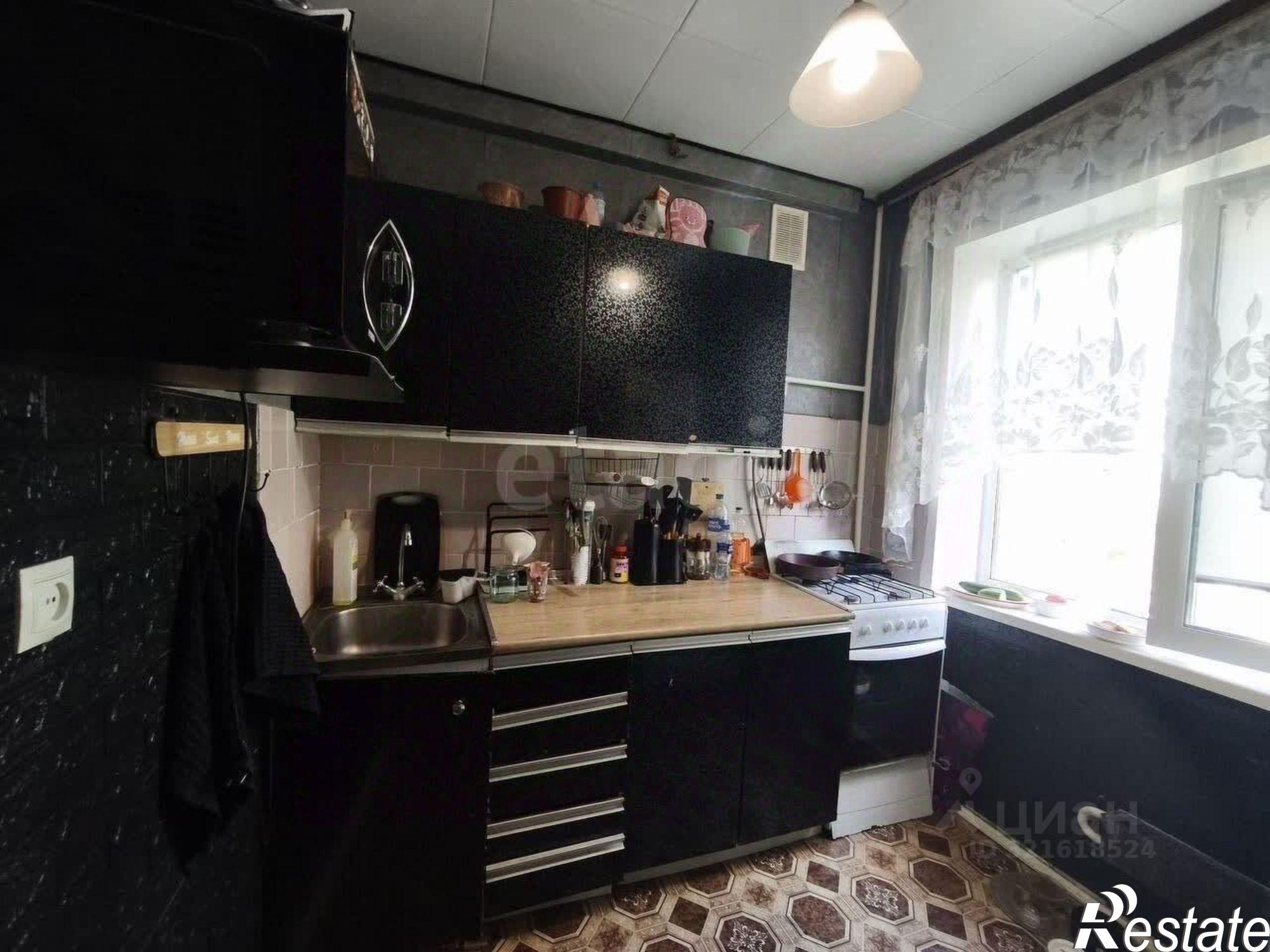 Купить квартиру за 3 000 000 рублей на Молодёжная улица, 11 к1