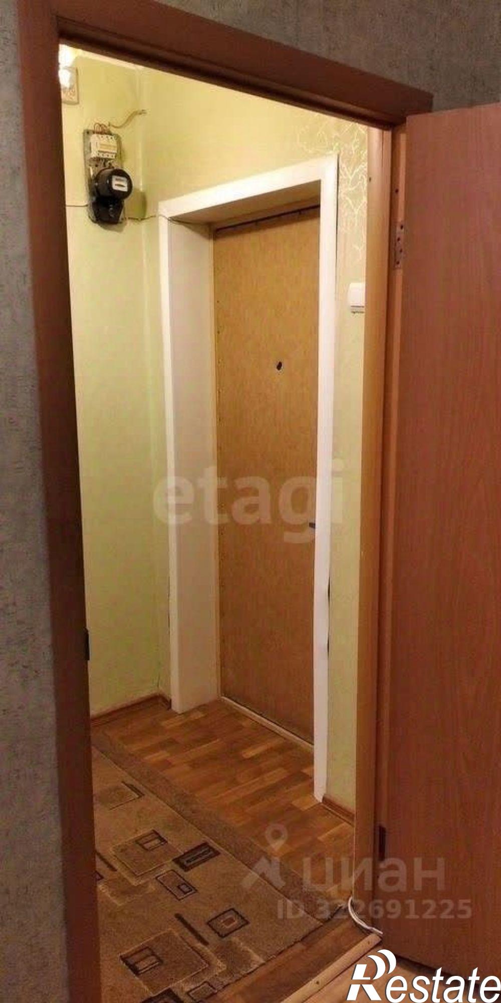 Купить квартиру за 2 100 000 рублей на 5-я линия, 1 к1