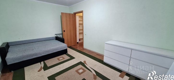 2-комн квартира улица Петра Тарасова, 37,  д. 37