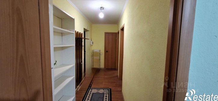 2-комн квартира улица Петра Тарасова, 37,  д. 37