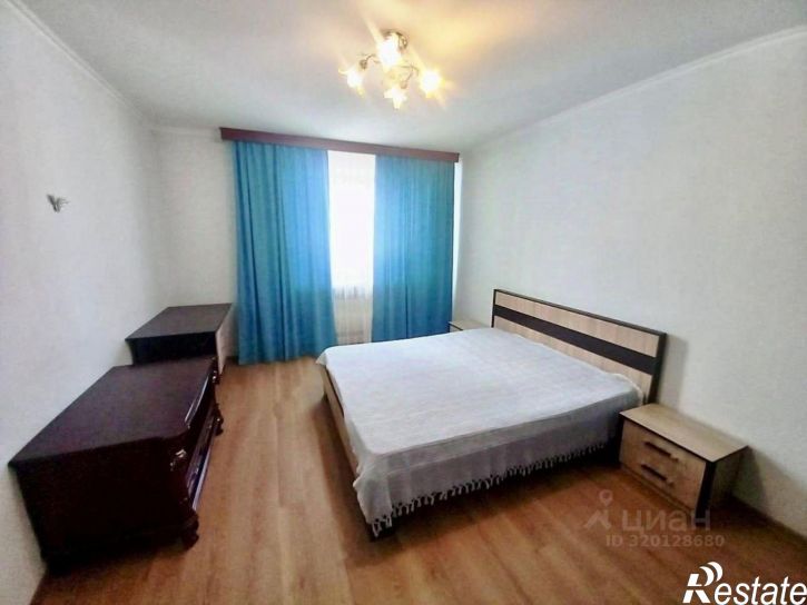 3-комн квартира Калуга, улица Баррикад, 8