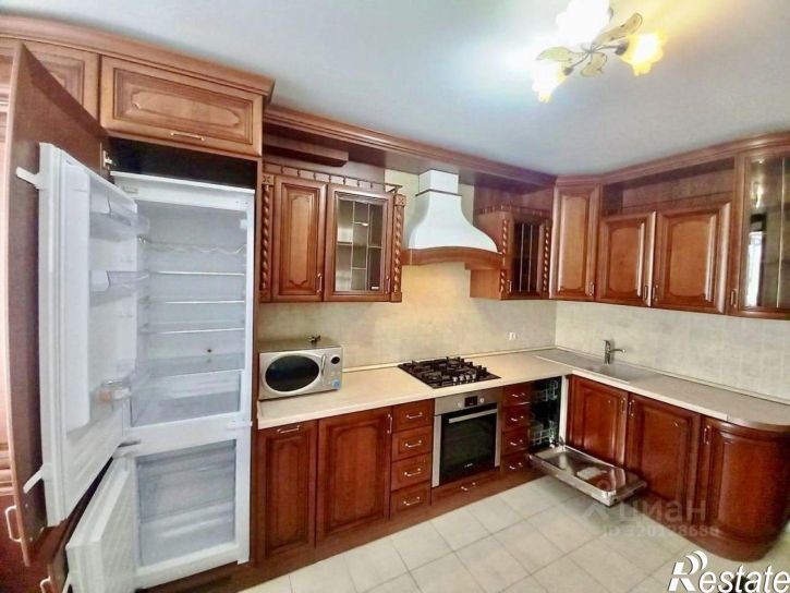 3-комн квартира Калуга, улица Баррикад, 8