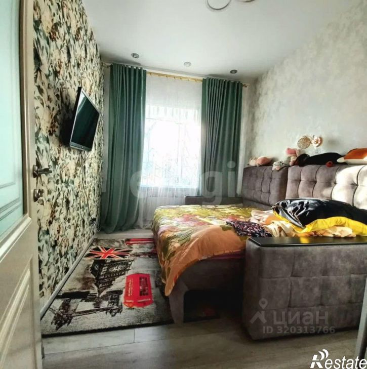 3-комн квартира улица Карпова, 17,  д. 17