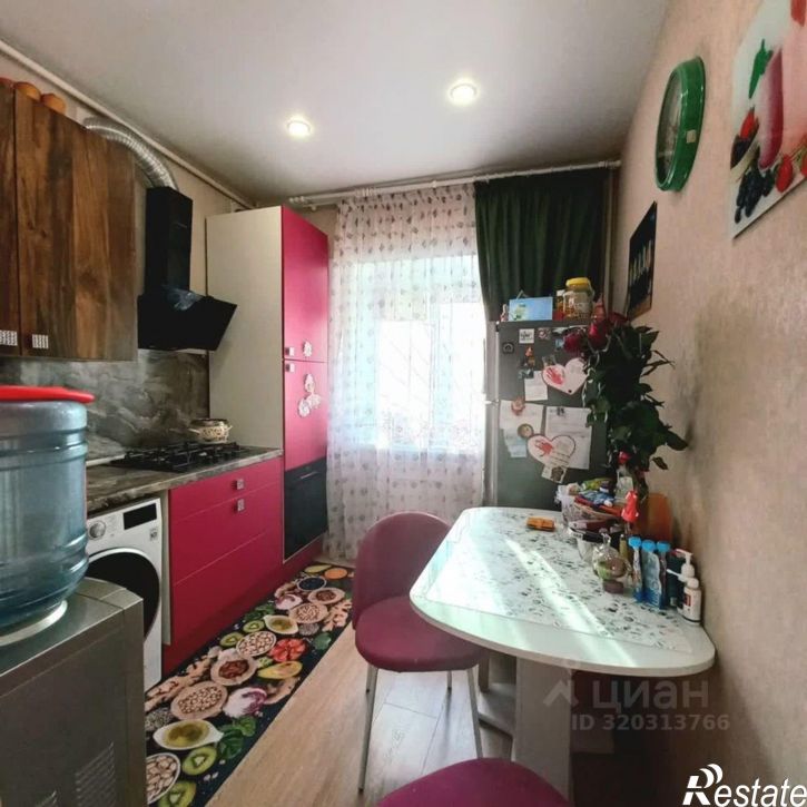 3-комн квартира улица Карпова, 17,  д. 17