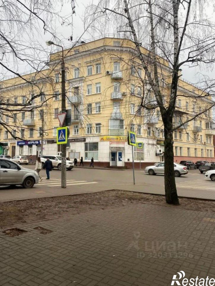 3-комн квартира улица Луначарского, 53,  д. 53