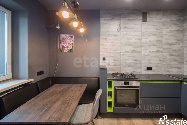 1-комн квартира улица Парижской Коммуны, 1А,  д. 1А