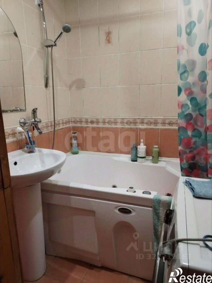 3-комн квартира улица Вишневского, 16,  д. 16