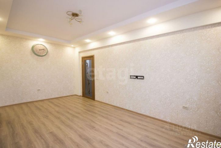 2-комн квартира улица Георгия Димитрова, 8,  д. 8