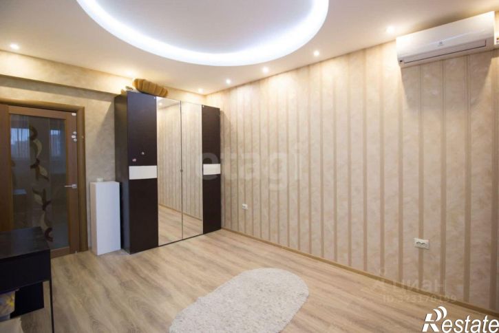 2-комн квартира улица Георгия Димитрова, 8,  д. 8