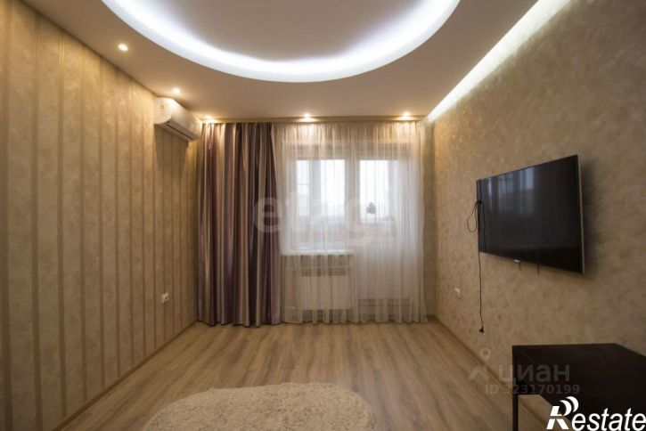 2-комн квартира улица Георгия Димитрова, 8,  д. 8