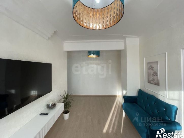 2-комн квартира улица Салтыкова-Щедрина, 50,  д. 50