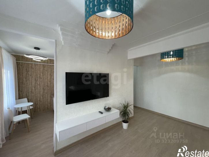 2-комн квартира улица Салтыкова-Щедрина, 50,  д. 50