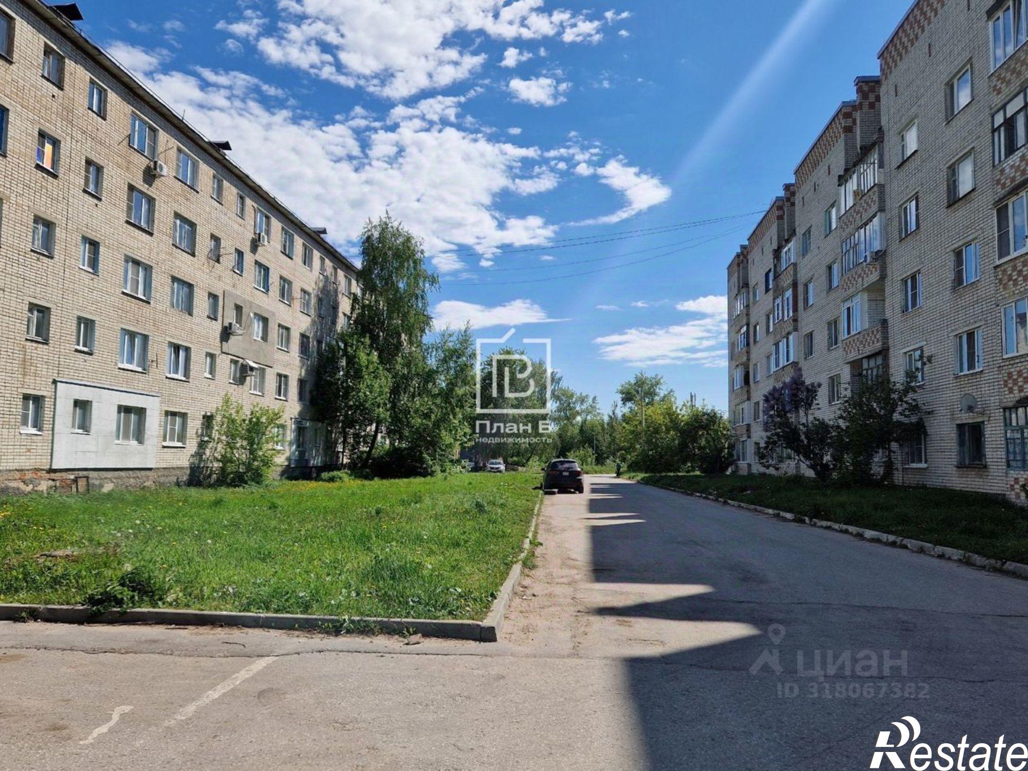 Купить квартиру за 2 200 000 рублей на переулок Малинники, 17