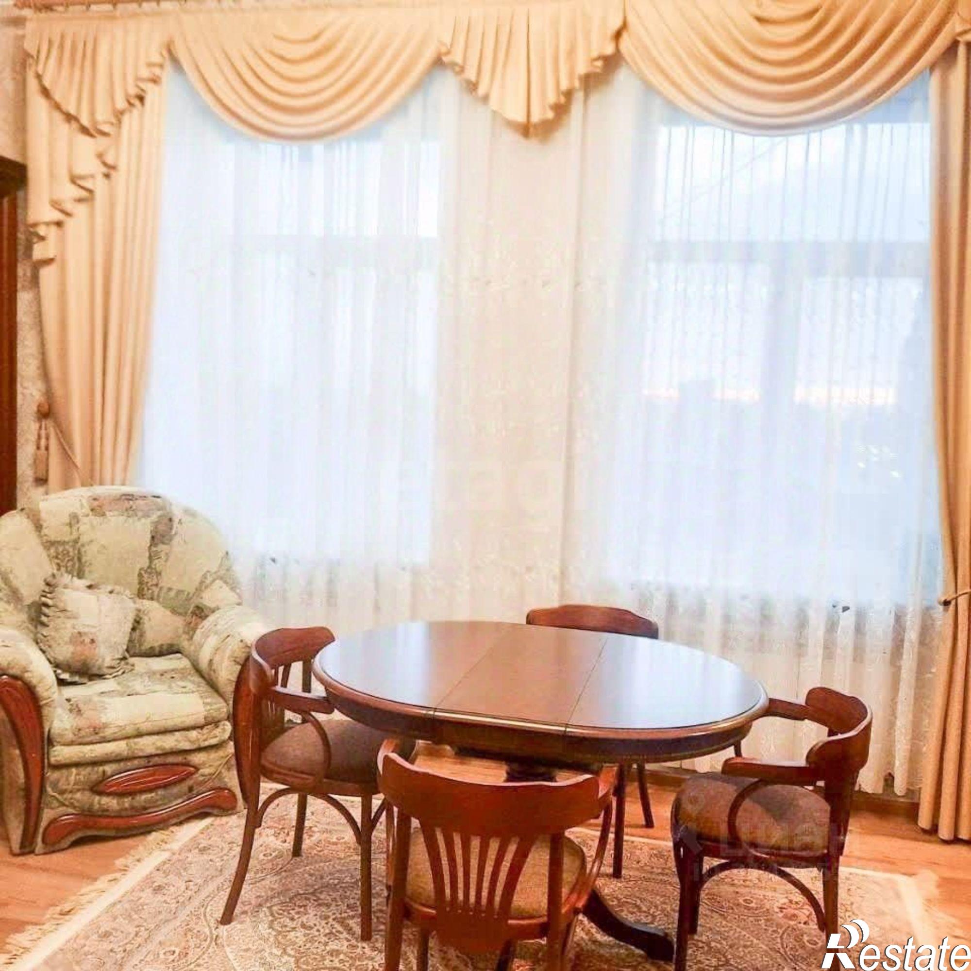 Купить квартиру за 10 300 000 рублей на улица Кирова, 54