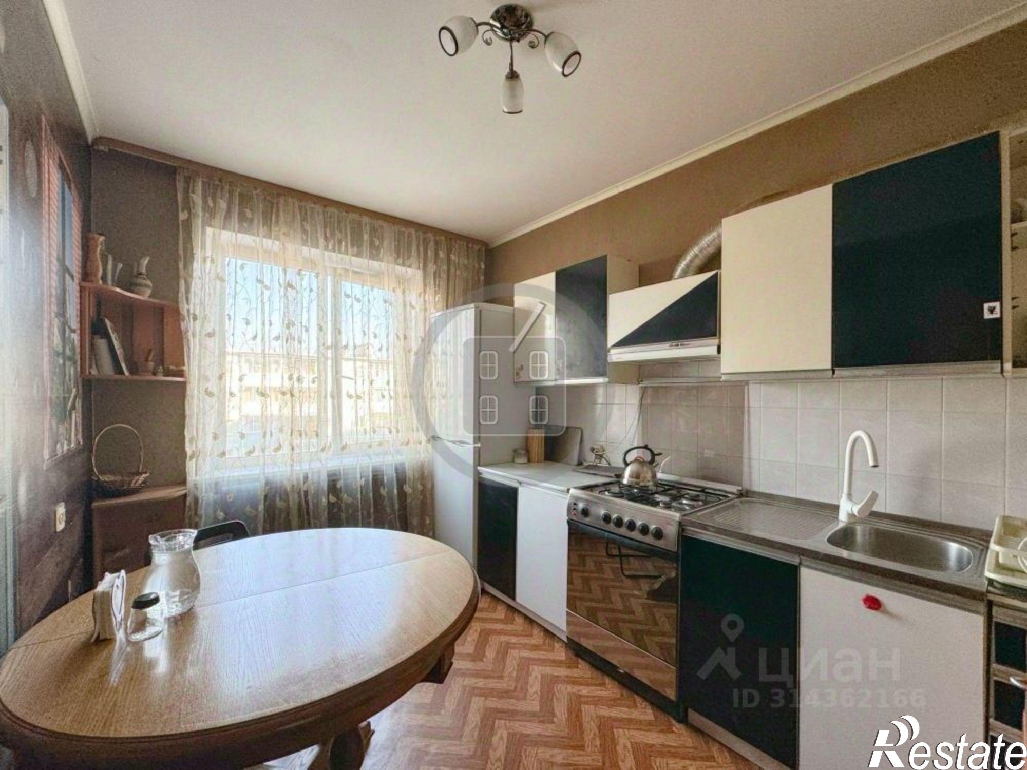 Купить квартиру за 6 400 000 рублей на Молодёжная улица, 11