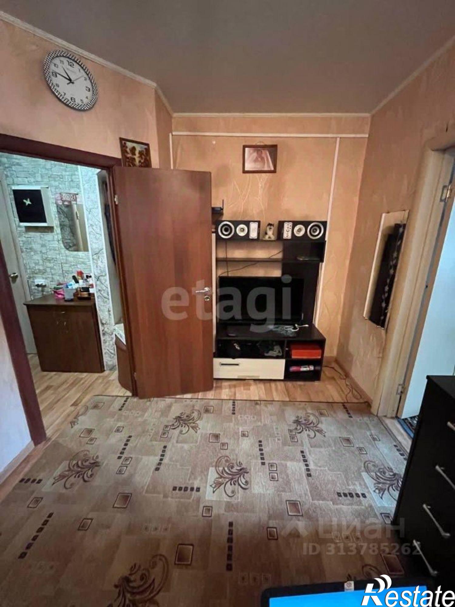 Купить квартиру за 3 500 000 рублей на улица Платова, 3