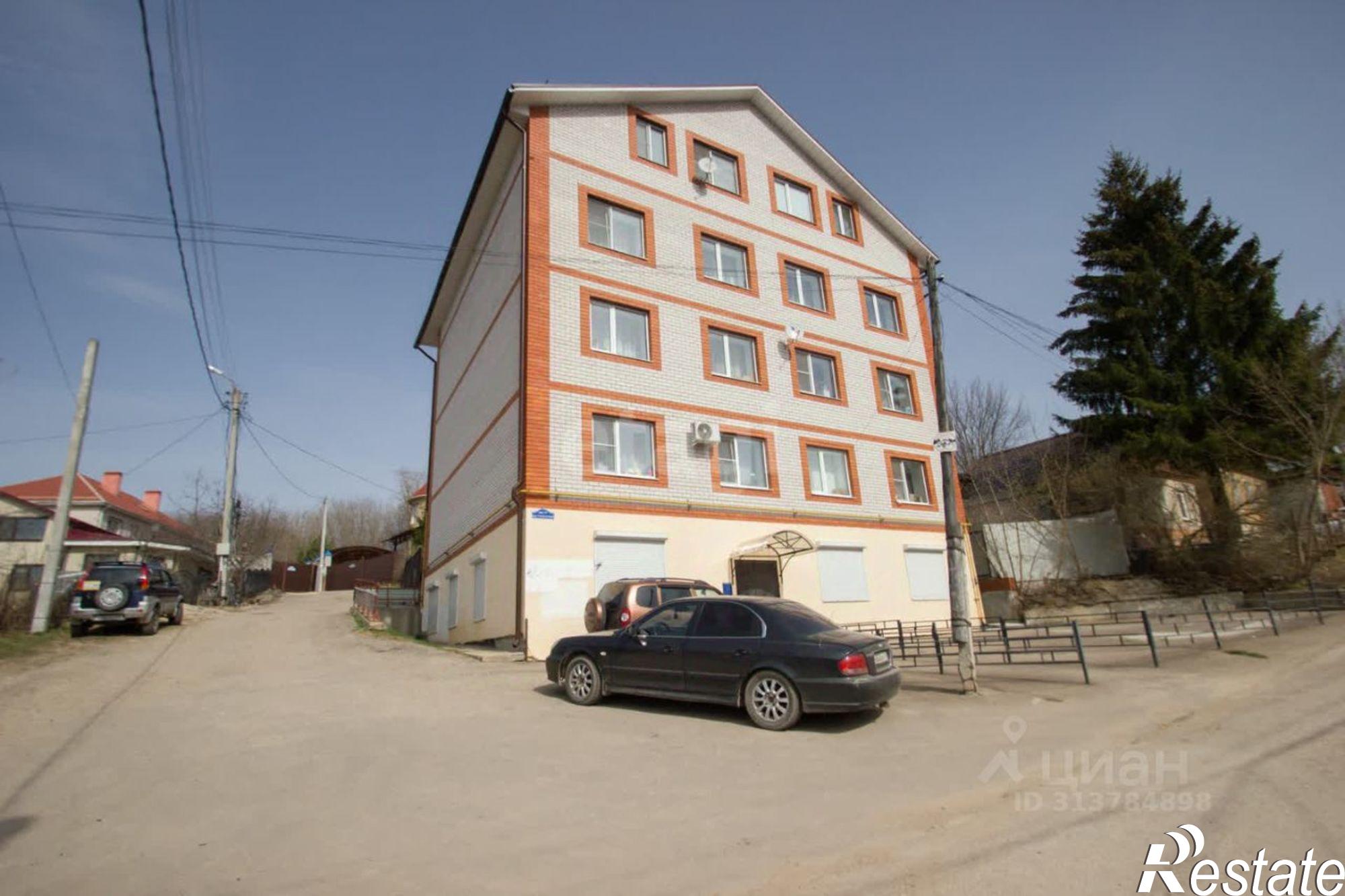 Купить квартиру за 15 900 000 рублей на 1-й Больничный переулок, 17