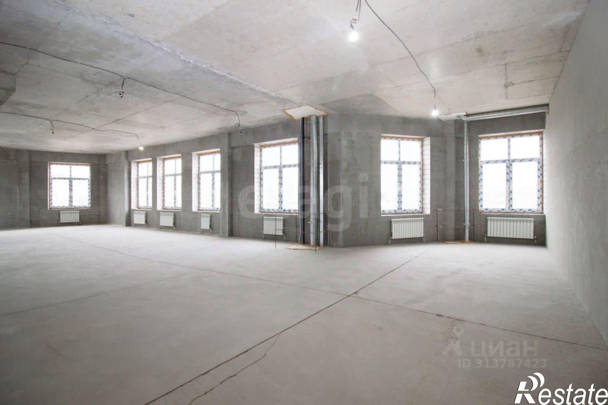 Купить торговое помещение за 24 962 100 рублей на Изумрудная улица, 24