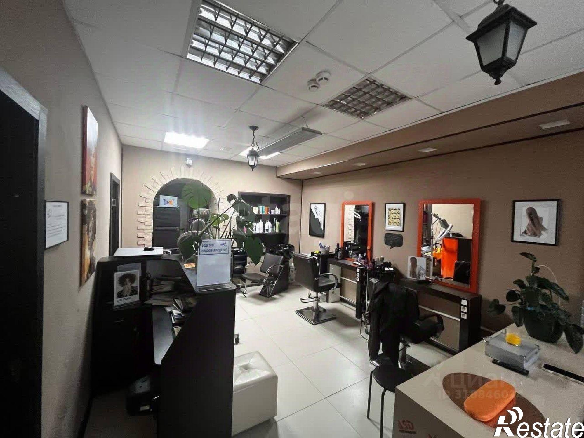 Купить торговое помещение за 8 300 000 рублей на улица Калужского Ополчения, 3 к2