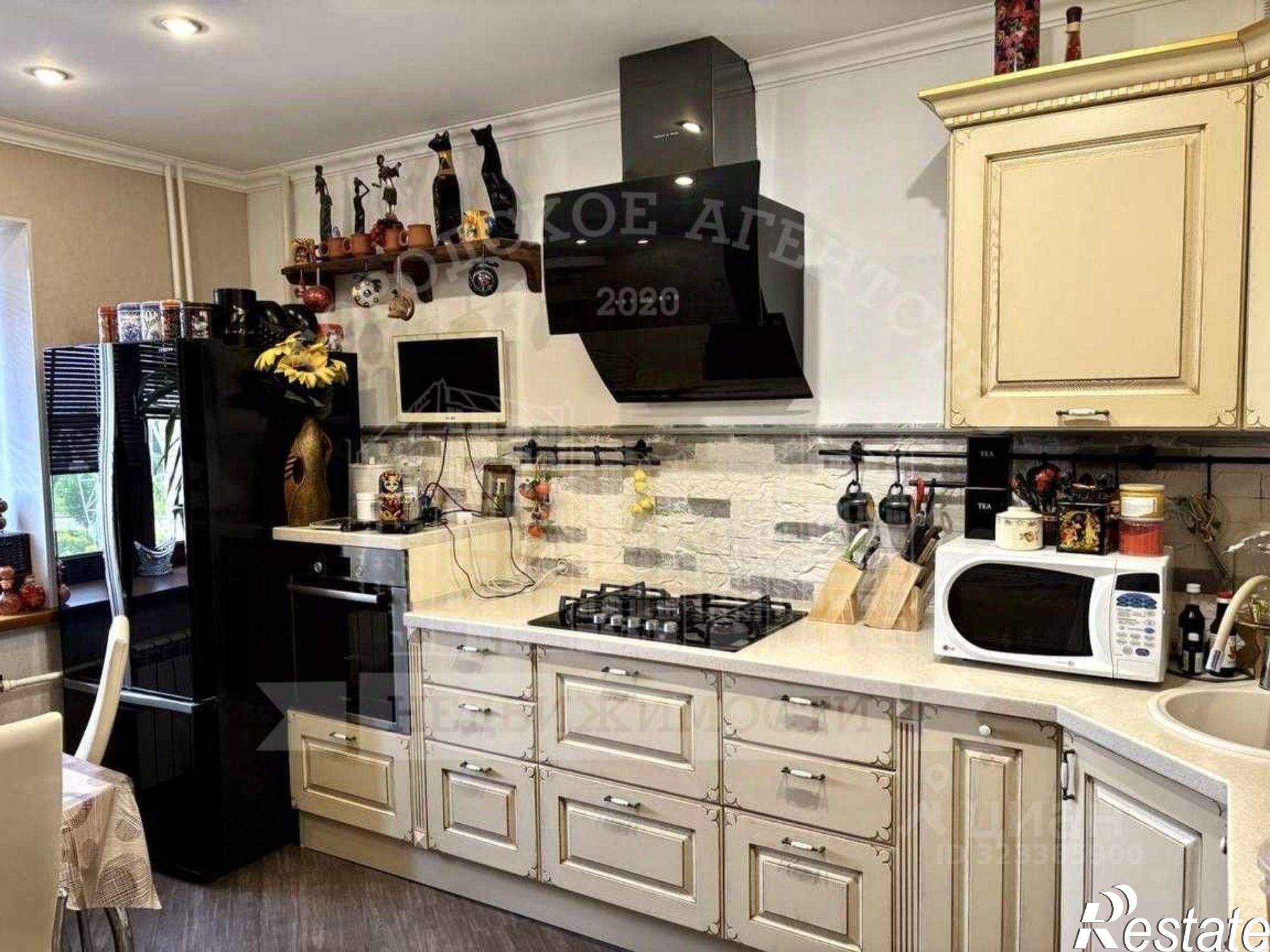 Купить квартиру за 7 300 000 рублей на ул Кубяка, 9 8