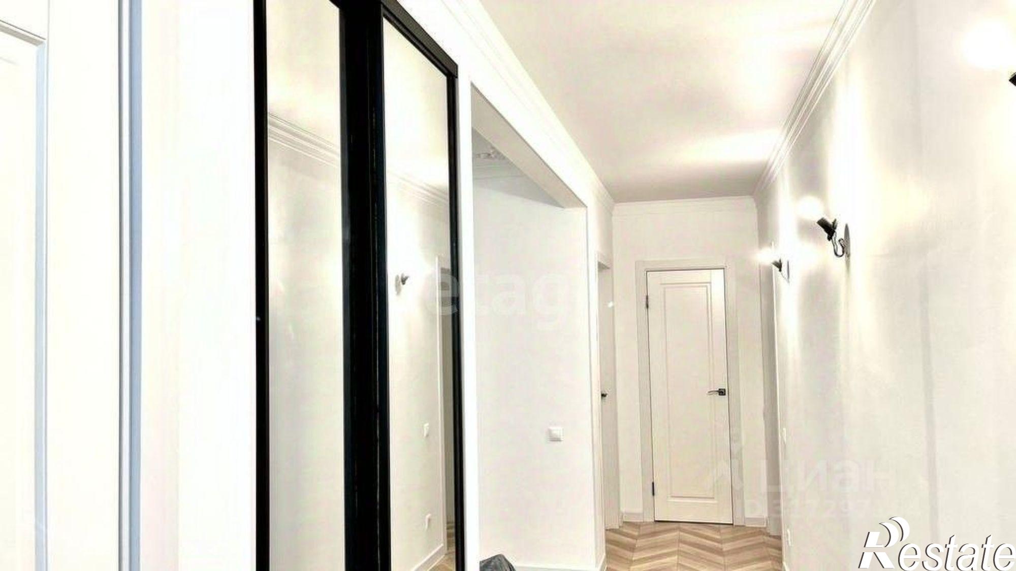 Купить квартиру за 8 200 000 рублей на ул Суворова, 116