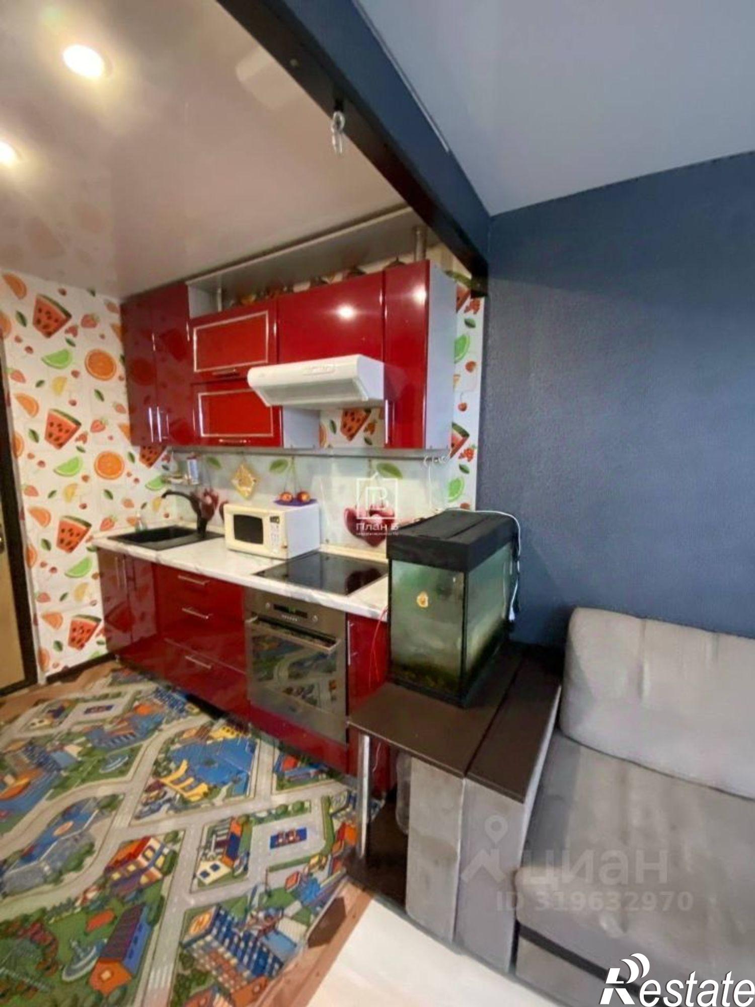 Купить комнату за 1 600 000 рублей на улица Платова, 40