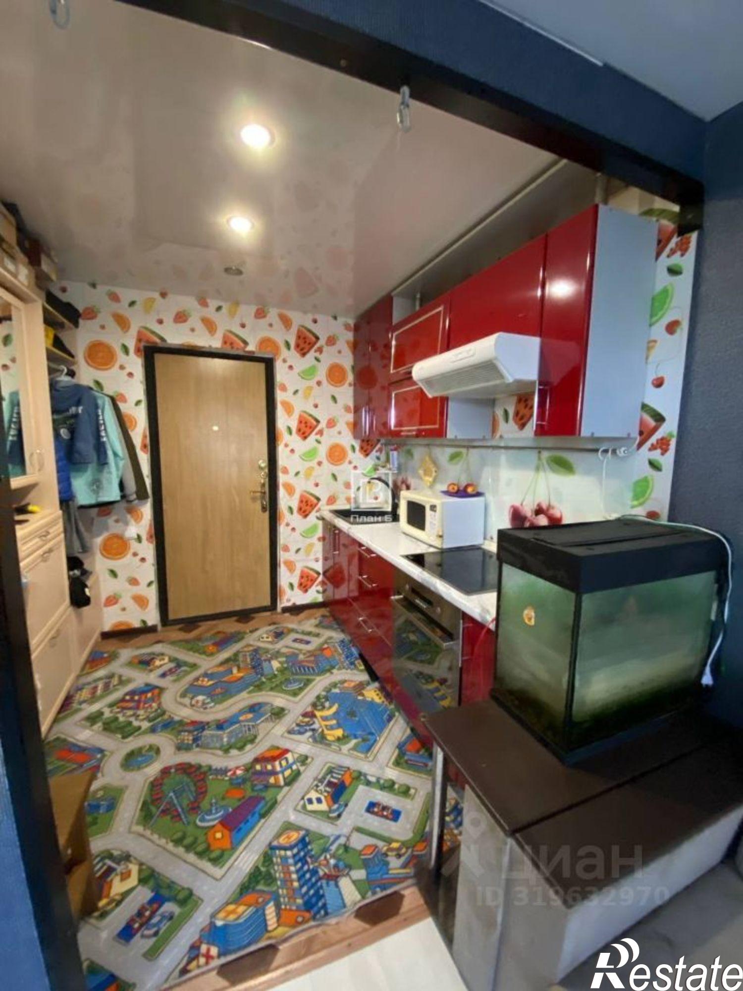 Купить комнату за 1 600 000 рублей на улица Платова, 40