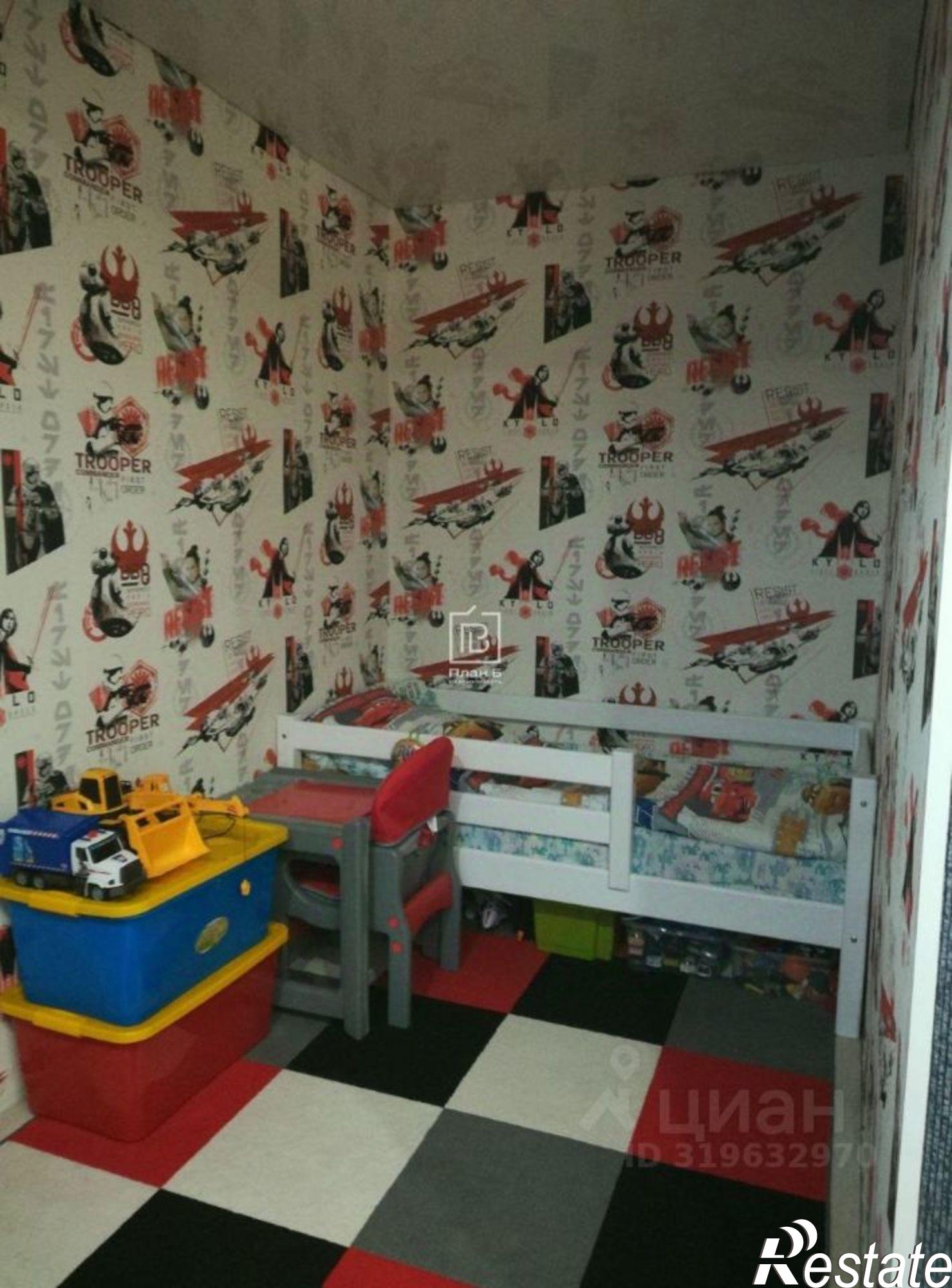 Купить комнату за 1 600 000 рублей на улица Платова, 40