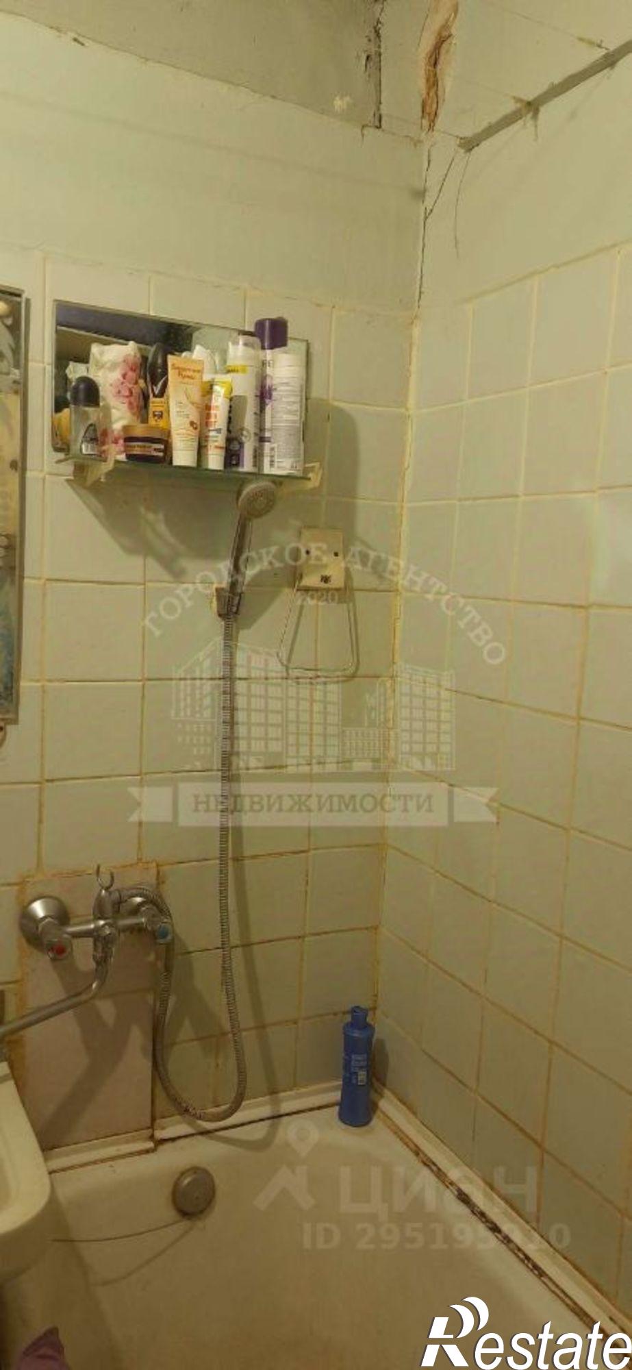 Купить квартиру за 3 400 000 рублей на Хрустальная улица, 58