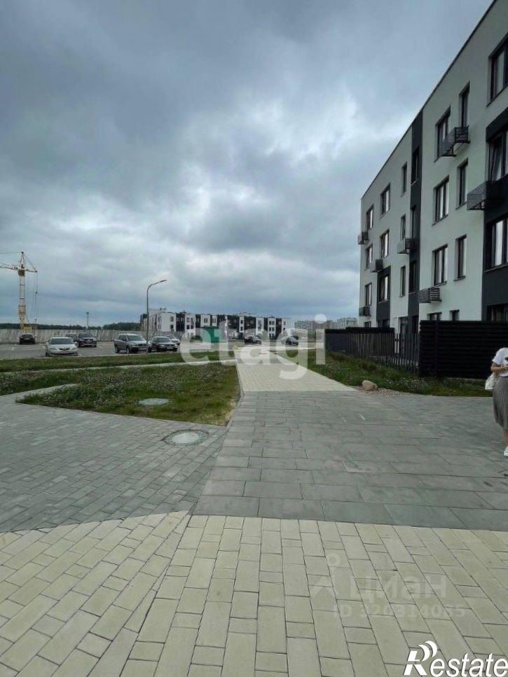 2-комн квартира улица Белые росы, 3,  д. 3